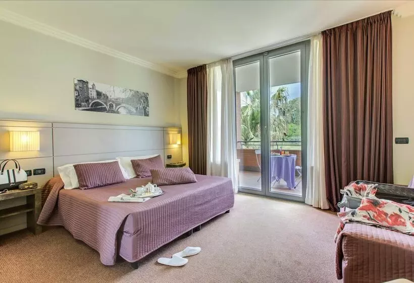 Hotel Ardeatina Park