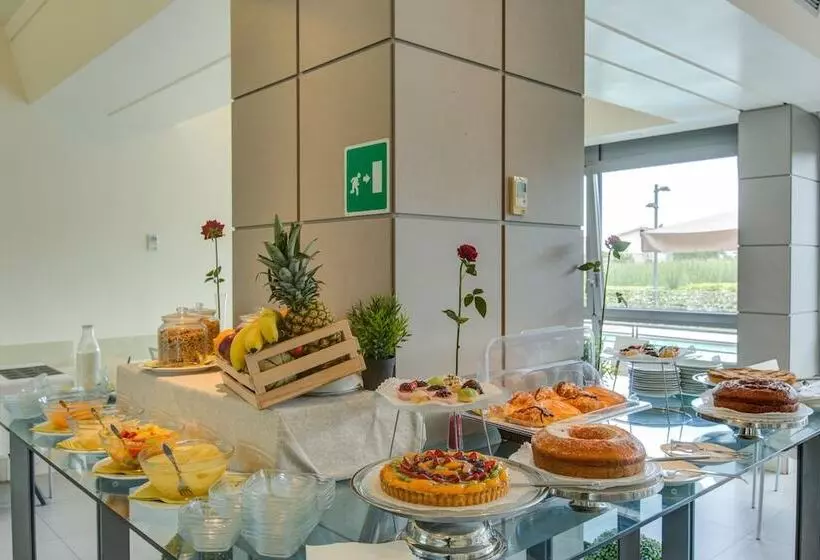 Hotel Ardeatina Park