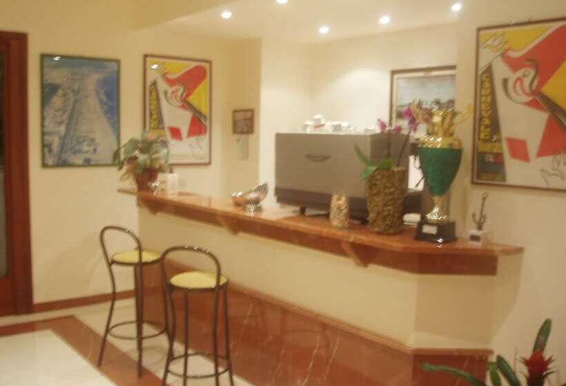 هتل Bella Riviera Lungomare