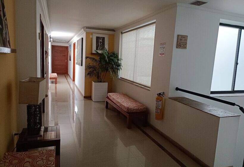 בית מלון כפרי Boutique Confort Suites