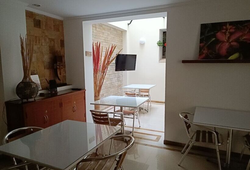 בית מלון כפרי Boutique Confort Suites