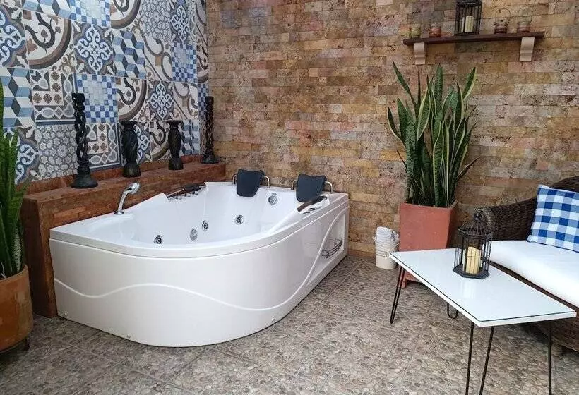 호텔 Boutique Confort Suites