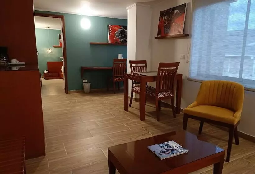 호텔 Boutique Confort Suites