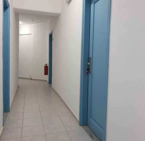 Отель Captains Rock