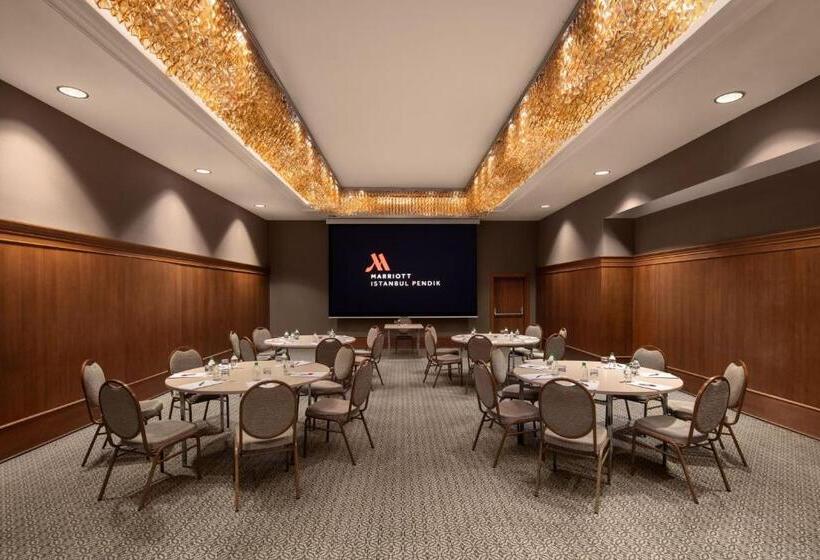 فندق Istanbul Marriott Pendik