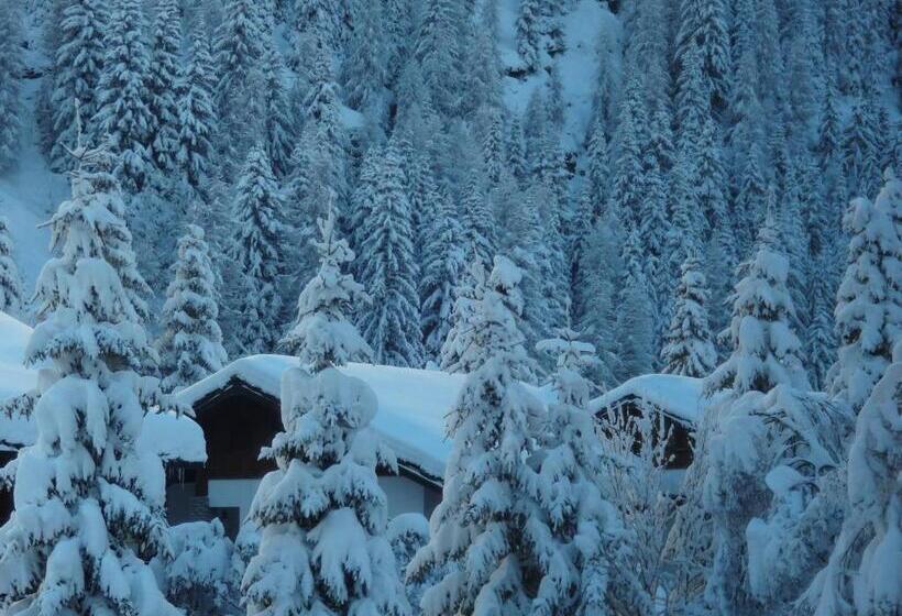 בית מלון כפרי L' Aiglon