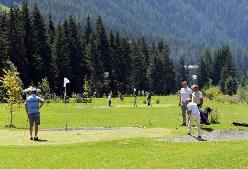 בית מלון כפרי L' Aiglon