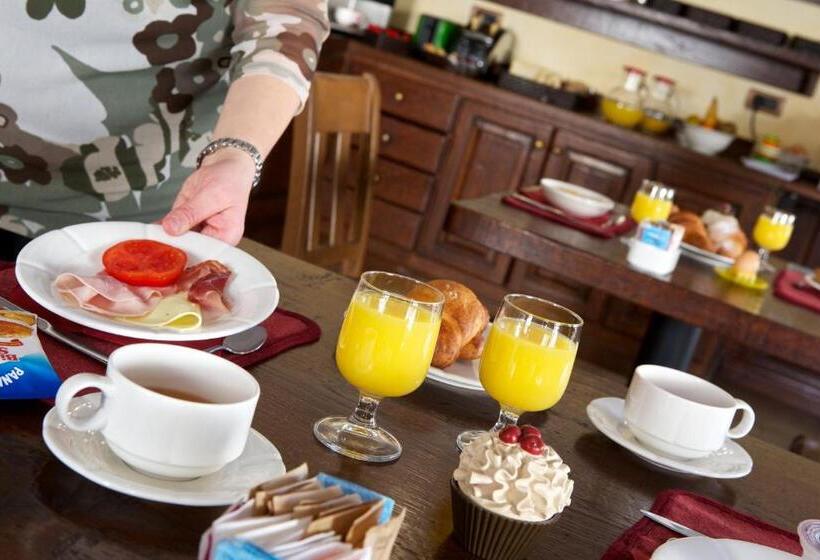 בית מלון כפרי L' Aiglon