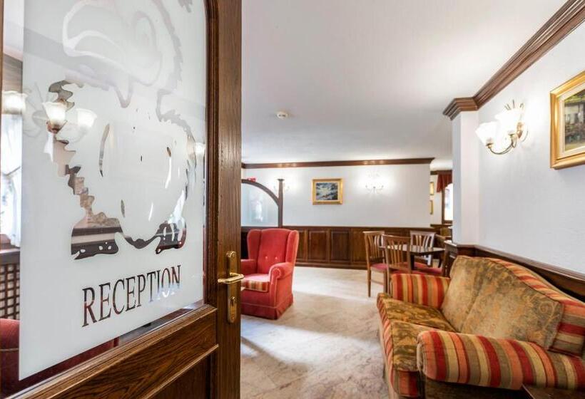 בית מלון כפרי L' Aiglon