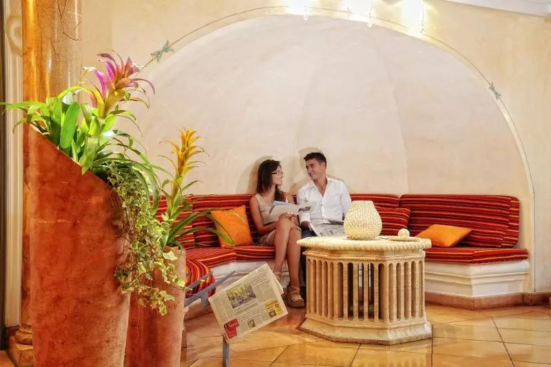 La Bitta Bovis Hotels