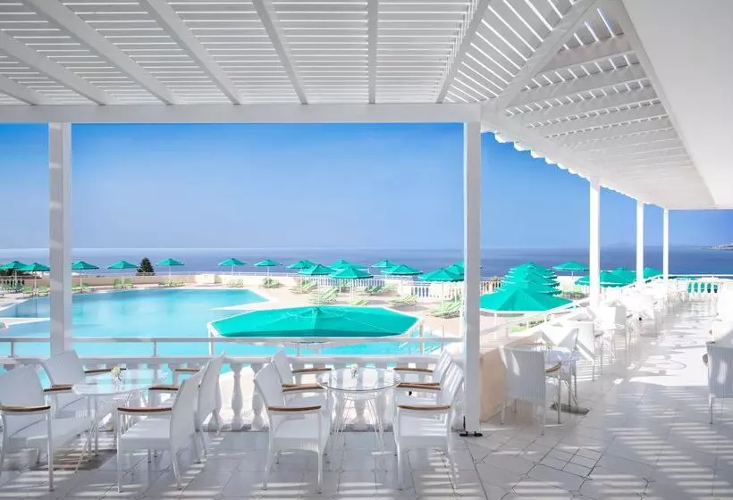 هتل Mitsis Family Village