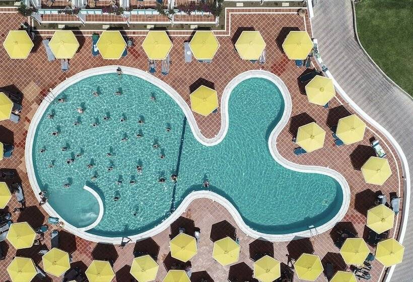 فندق Mitsis Family Village