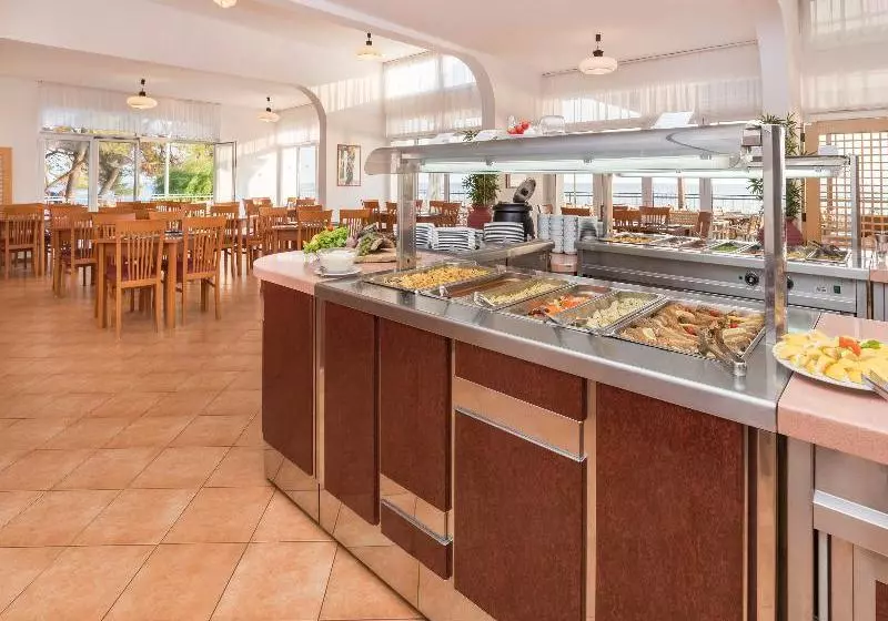 Отель Rooms Savudrija Plava Laguna 