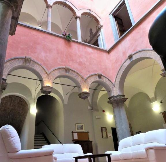 호텔 Palazzo Servanzi Confidati