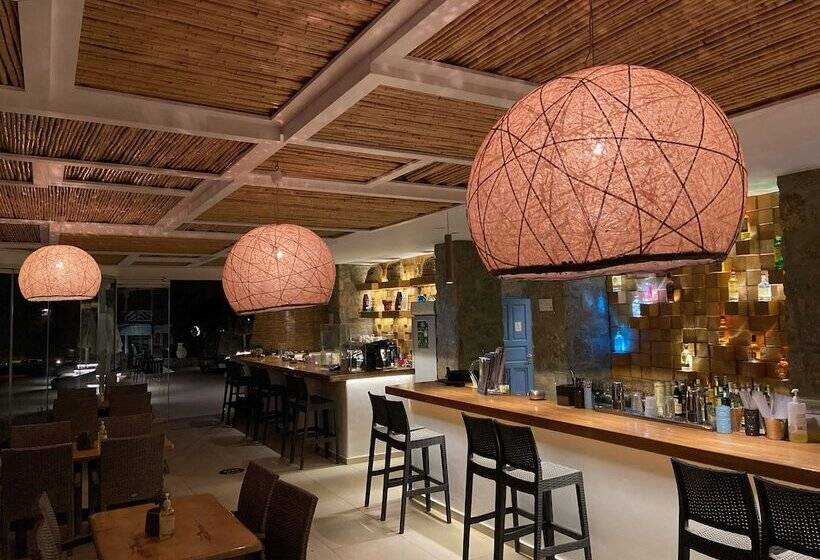 호텔 Panormos Village