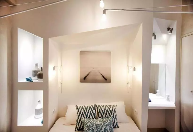 هتل Privee Santorini