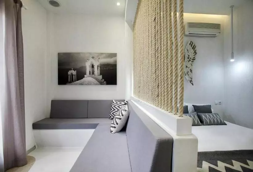 هتل Privee Santorini