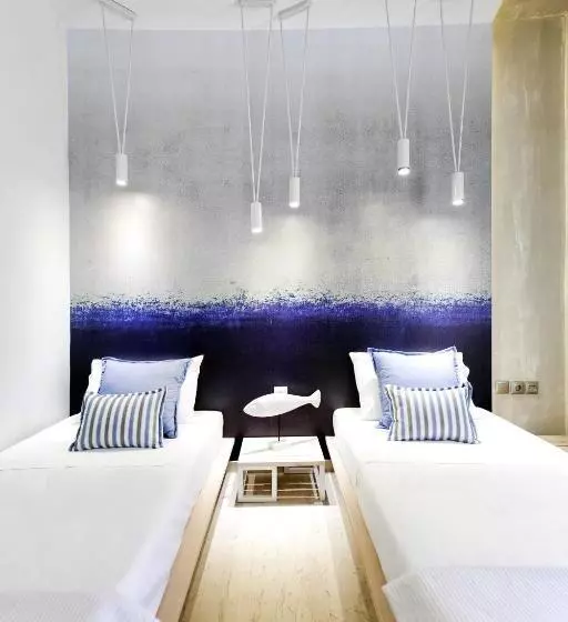 هتل Privee Santorini