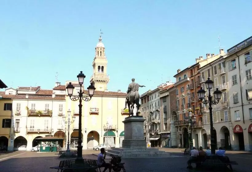 Отель Relais Palazzo Paleologi Sec.xiv