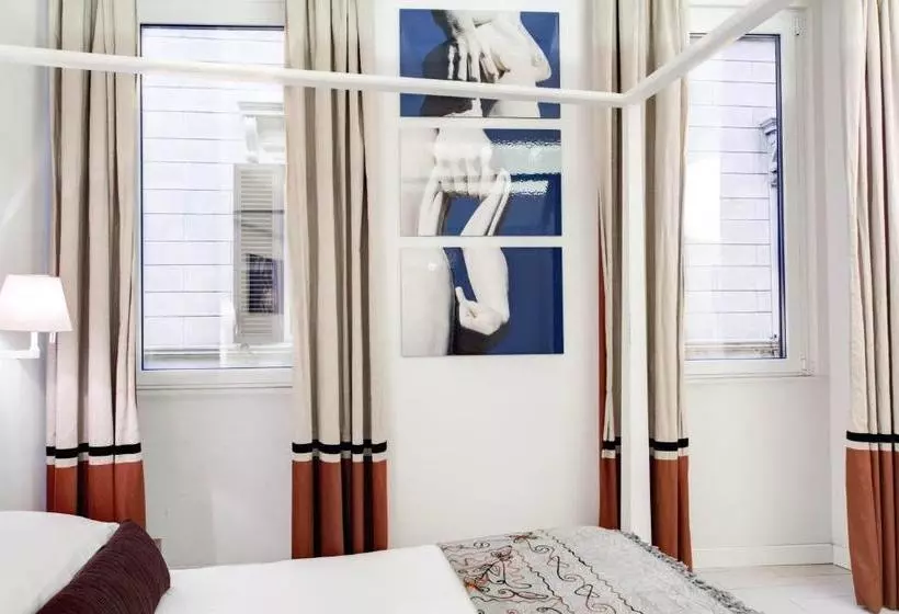 בית מלון כפרי Suites Pantheon Rome