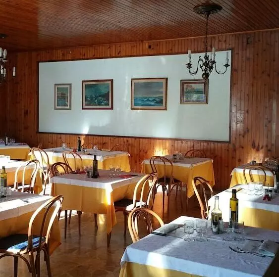 Отель Ristorante Miramonti