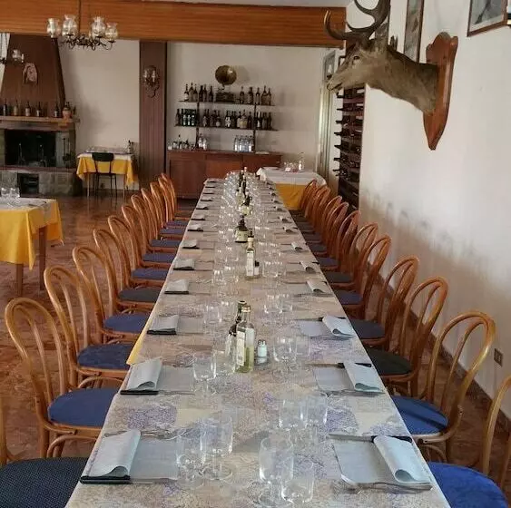 Отель Ristorante Miramonti