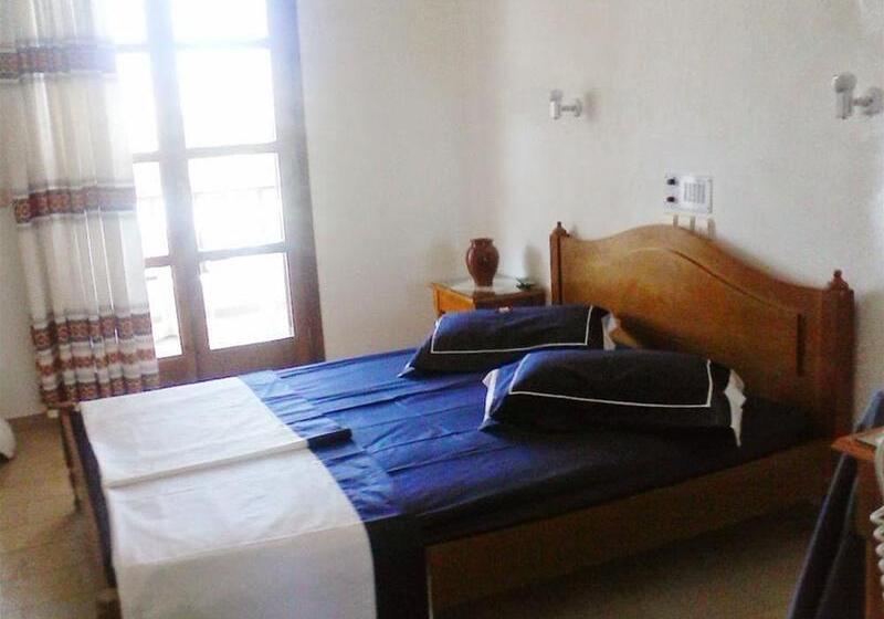 Отель Santa Elena