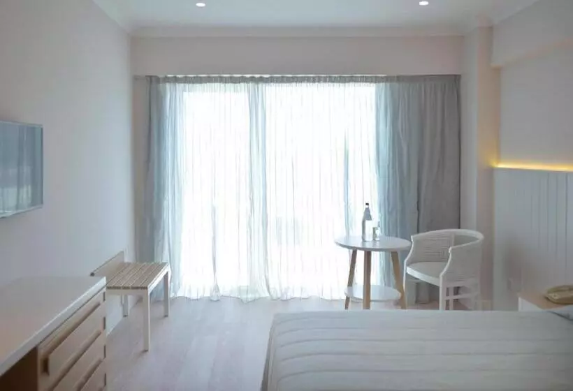 호텔 Sunrise Gardens Apart