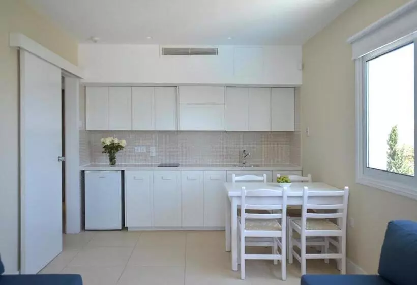 호텔 Sunrise Gardens Apart