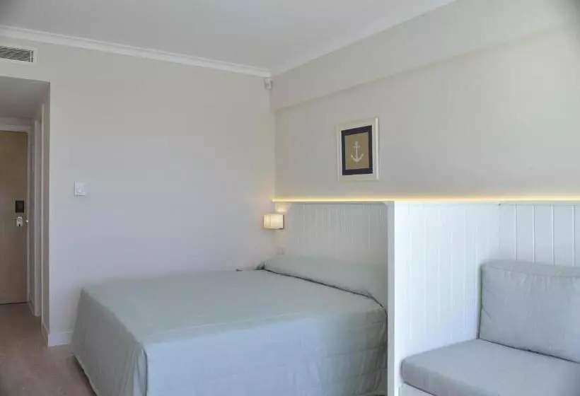 호텔 Sunrise Gardens Apart