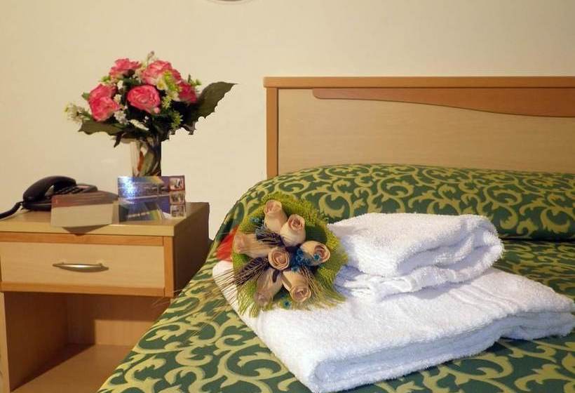 فندق Viva Turing Club