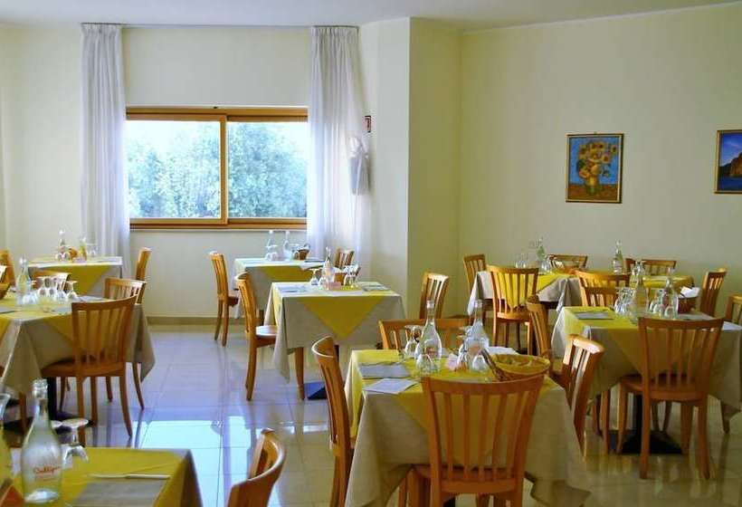 فندق Viva Turing Club