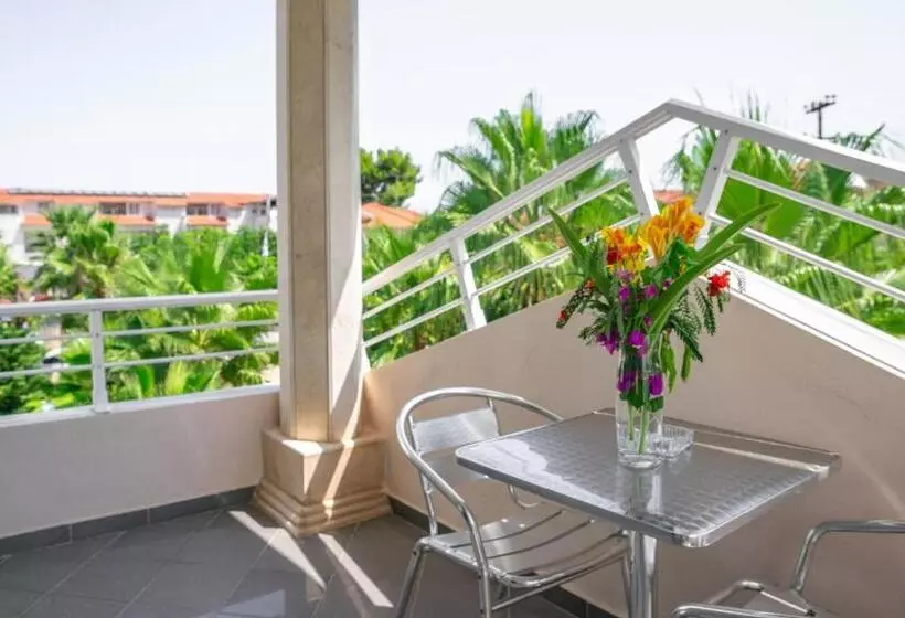 ホテル Tresor Sousouras