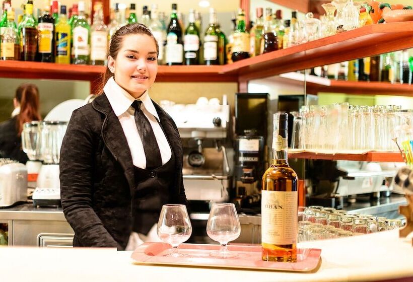 فندق Villa Adriana