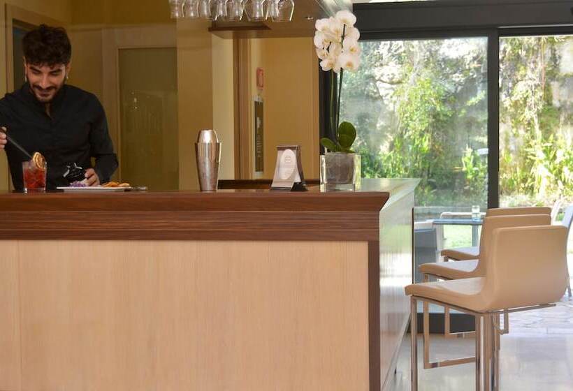 בית מלון כפרי Vittoria Resort Pool & Spa