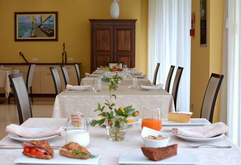 בית מלון כפרי Vittoria Resort Pool & Spa