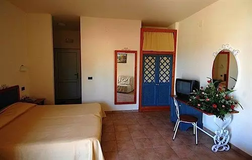 Orovacanze Hotel Eurovillage Nausicaa 