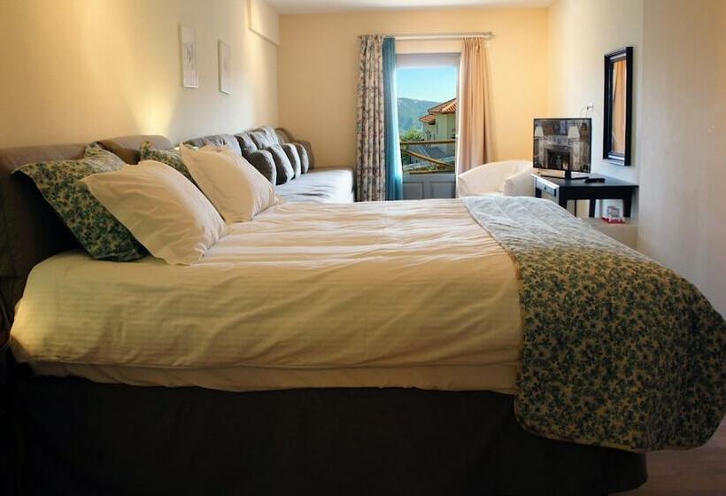 אתר נופש Aegli Arachova