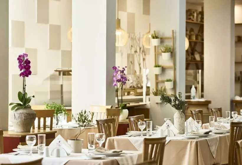 Tylissos Beach Hotel   Adults Only