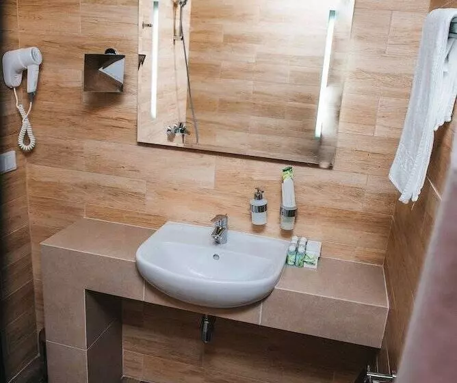 Green Park Hotel Airport Minsk