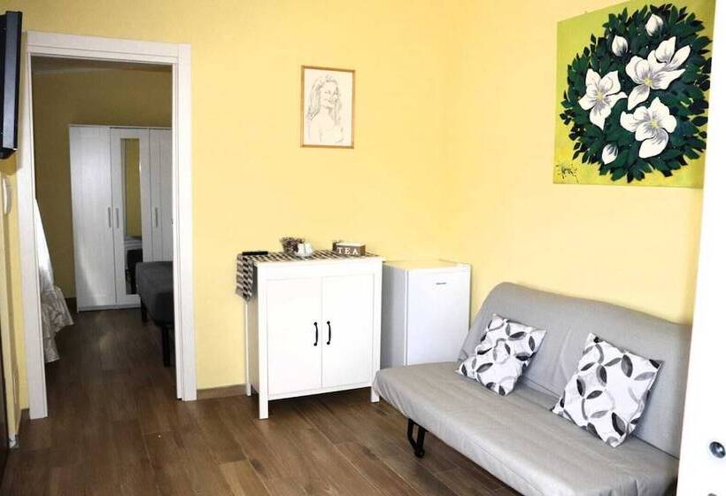 بنسيون Gh Orchidea