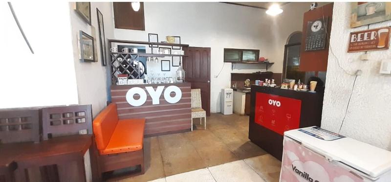 Pensione Oyo 558 Edilberto S Place