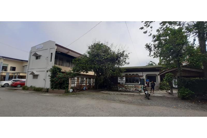 Pensione Oyo 558 Edilberto S Place