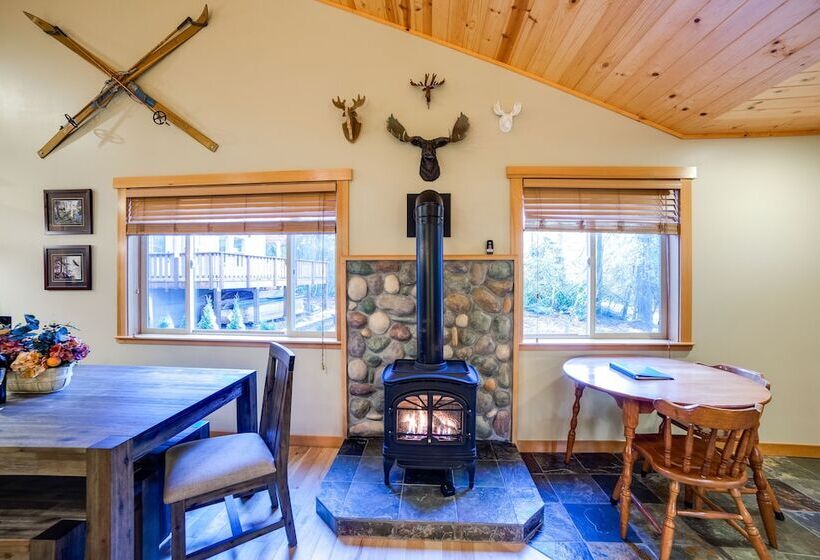 65gs Hot Tub Wi Fi Pets Ok Bbq Sleeps 10