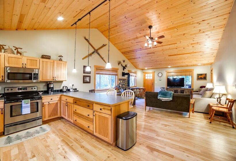 65gs Hot Tub Wi Fi Pets Ok Bbq Sleeps 10