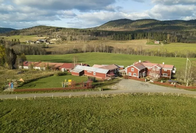 ベッドアンドブレックファースト Chinova Mötesgård