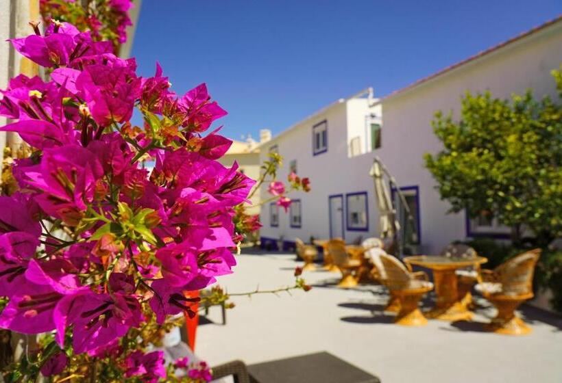 Carvoeiro B&b And Spa