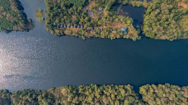 Hotelli Amritara Riverside Luxury Tents