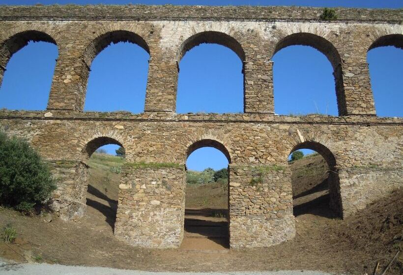 هتل Apartamentos Bahía Santa Cruz