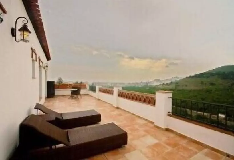 ホテル Apartamentos Bahía Santa Cruz
